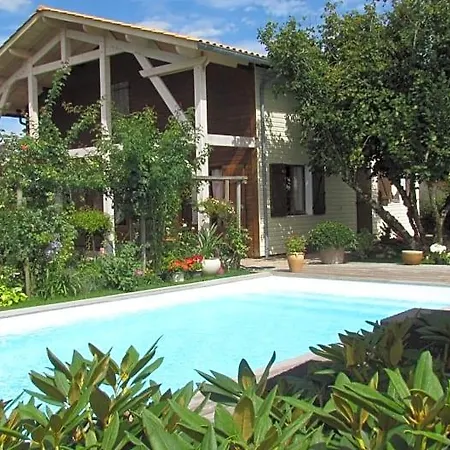 B&B Les Arums De Fondeminjean