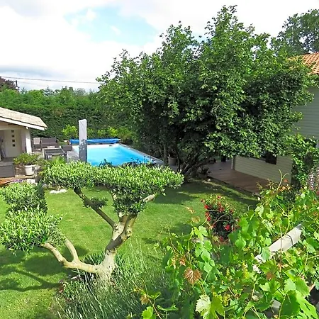 Les Arums De Fondeminjean 3*