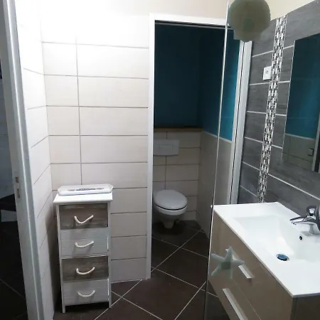 Les Arums De Fondeminjean B&B 3*